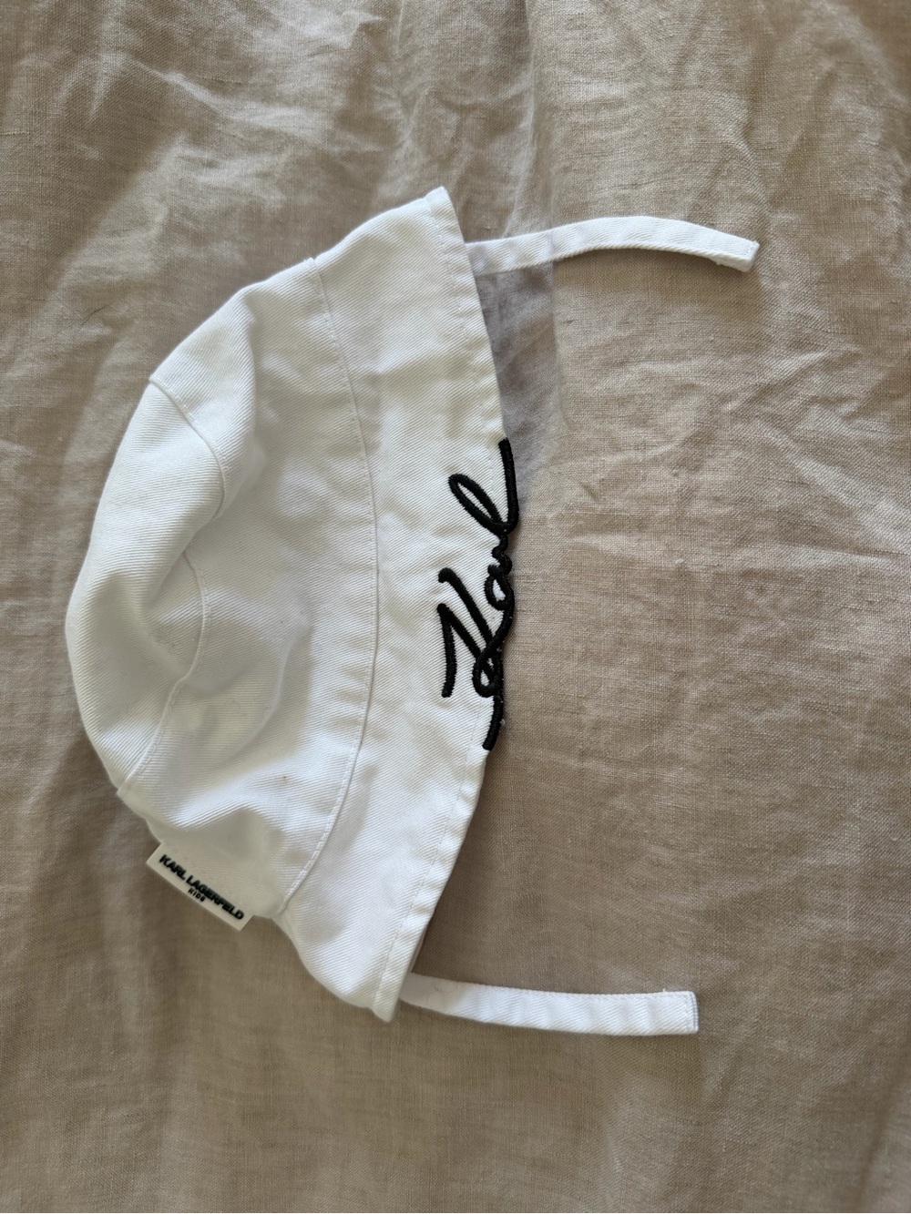 Karl Lagerfeld White Bucket Hat with Black Script Logo